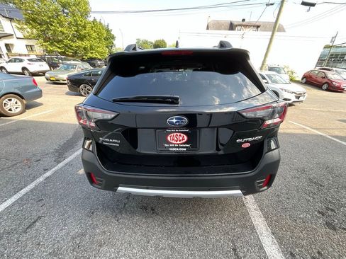 Used 2020 Subaru Outback Limited image 7