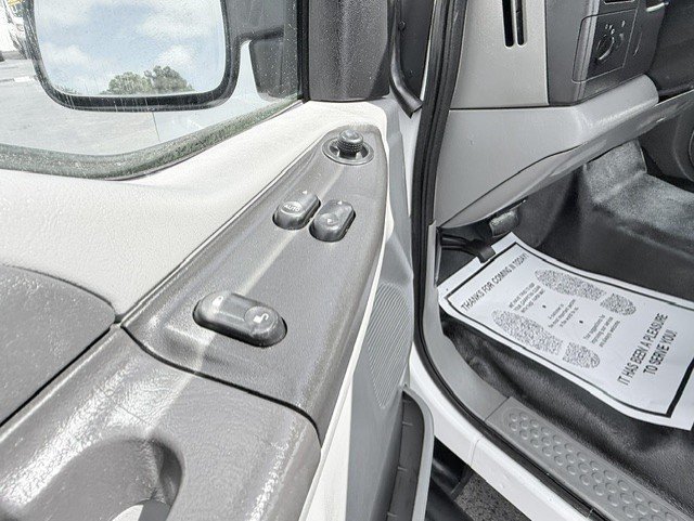 Used 2006 Ford F250 XL RWD image 15