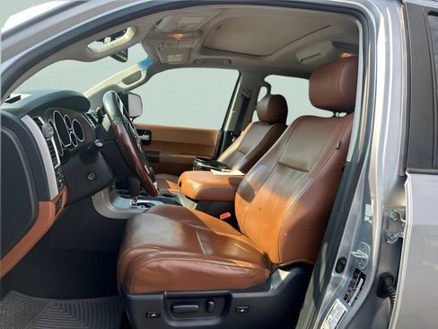 Used 2014 Toyota Sequoia Platinum RWD image 16