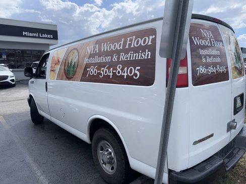 Used 2018 Chevrolet Express 2500 image 7