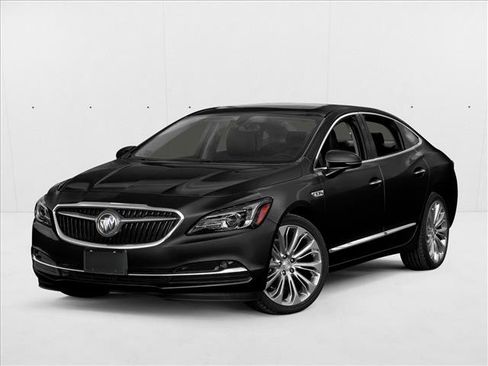 Used 2017 Buick LaCrosse image 1