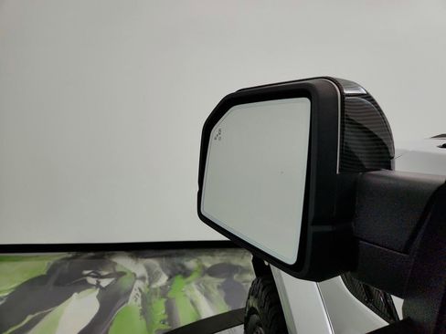 Used 2019 Ford F150 Raptor w/ Equipment Group 802A Luxury image 16