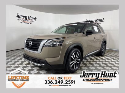 Used 2023 Nissan Pathfinder Platinum w/ Cargo Package