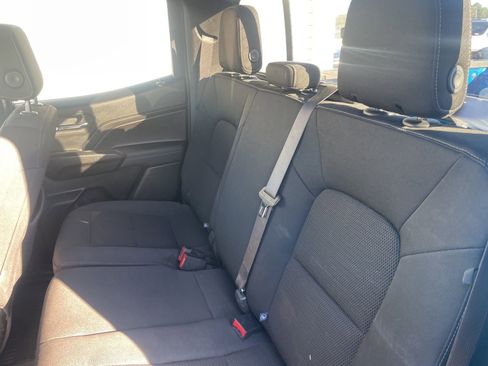 Used 2024 Chevrolet Colorado LT w/ LT Convenience Package image 12