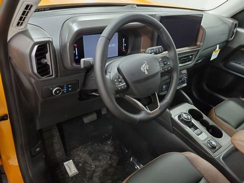 New 2026 Ford Bronco Sport Outer Banks w/ Outer Banks Tech Package+ AWD/4WD image 10