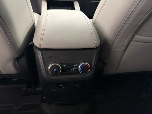 New 2026 Ford Explorer Active w/ Active Comfort Package RWD image 14