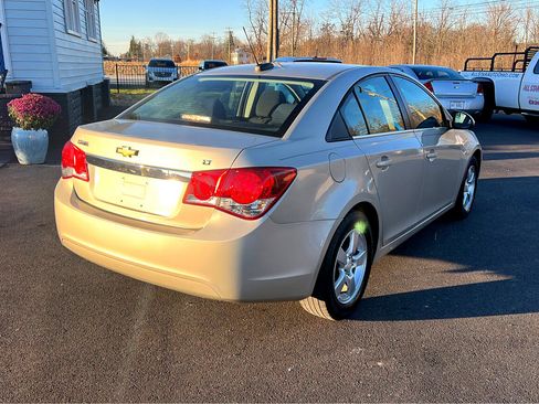 Used 2015 Chevrolet Cruze LT image 7