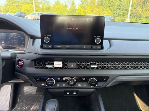 Used 2025 Honda Accord SE image 15