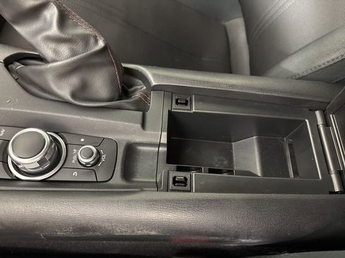 Used 2019 MAZDA MX-5 Miata Sport w/ I-ACTIVSENSE Sport Package image 29