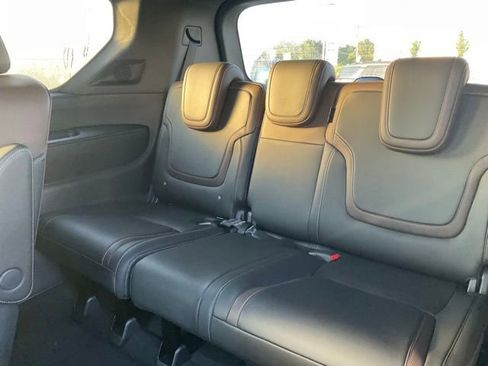 New 2026 Nissan Armada SL w/ Captain's Chari Seat Package AWD/4WD image 13