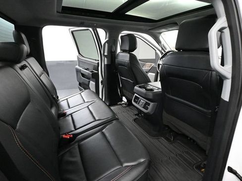 Used 2023 Ford F250 Lariat w/ Lariat Ultimate Package AWD/4WD image 47
