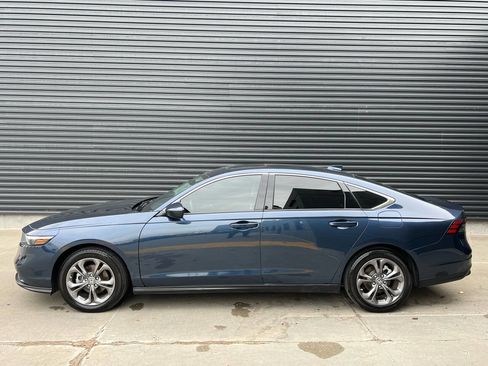 Used 2024 Honda Accord EX image 9