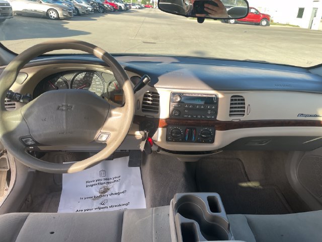 Used 2004 Chevrolet Impala w/ Preferred Equipment Group FWD image 22