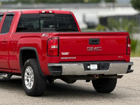Used 2015 GMC Sierra 1500 SLE w/ SLE Value Package AWD/4WD image 16