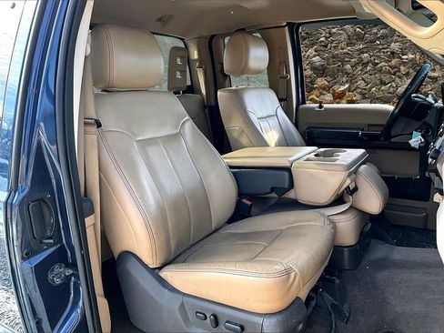 Used 2013 Ford F350 Lariat w/ Chrome Pkg image 7