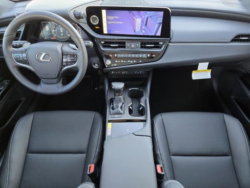 New 2025 Lexus ES 350 w/ Premium Package image 18