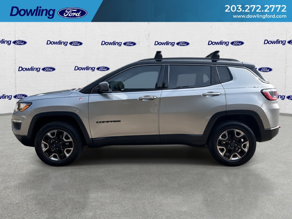 Used 2017 Jeep Compass Trailhawk w/ Leather Interior Group AWD/4WD image 5
