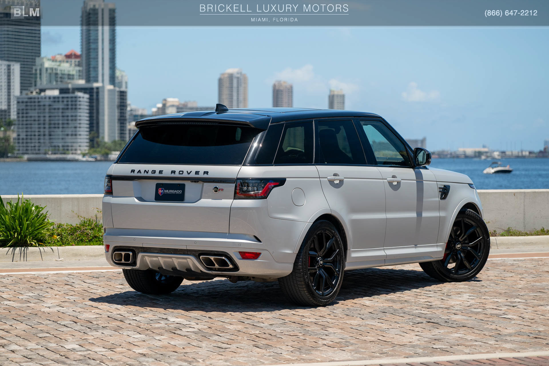 Used 2022 Land Rover Range Rover Sport SVR Carbon Edition AWD/4WD image 4