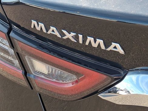Used 2020 Nissan Maxima 3.5 SL w/ Floor Mat Group FWD image 30