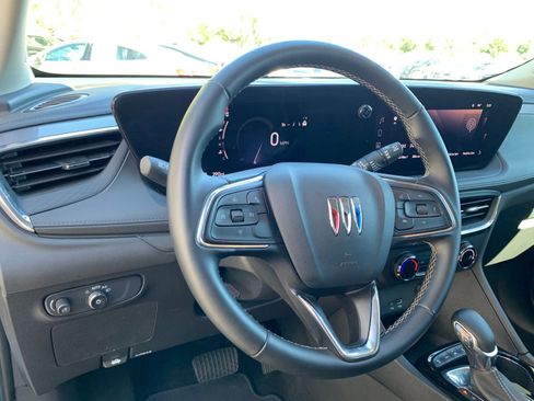 Used 2025 Buick Encore GX Preferred image 32