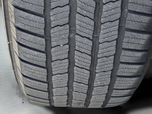 Used 2013 Toyota Highlander Plus image 26