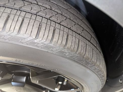 New 2025 Kia Sorento SX image 11