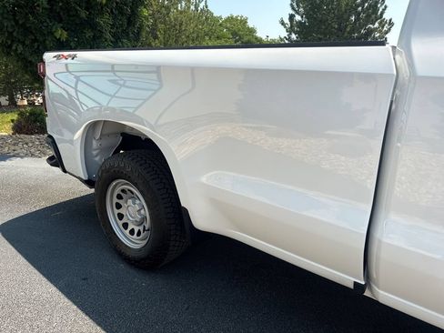 Used 2025 Chevrolet Silverado 1500 W/T w/ WT Value Package AWD/4WD image 52