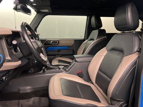 Certified 2024 Ford Bronco Wildtrak image 28