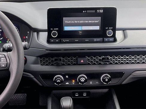 Certified 2025 Honda Accord LX image 6