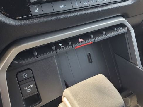 New 2026 Toyota Tundra SR5 AWD/4WD image 34