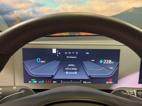 Used 2024 Hyundai Ioniq 5 SEL image 35