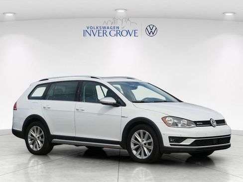 Used 2017 Volkswagen Golf Alltrack SEL AWD/4WD image 1