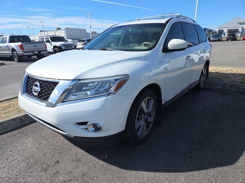 Used 2014 Nissan Pathfinder Platinum w/ Platinum Premium Package image 10