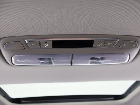 Used 2024 Kia Telluride S w/ S Sunroof Package image 57