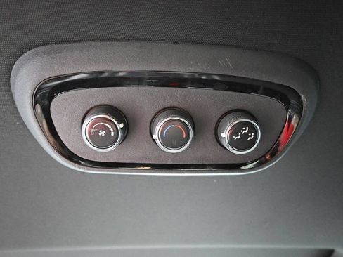 Used 2022 Dodge Durango GT AWD/4WD image 26