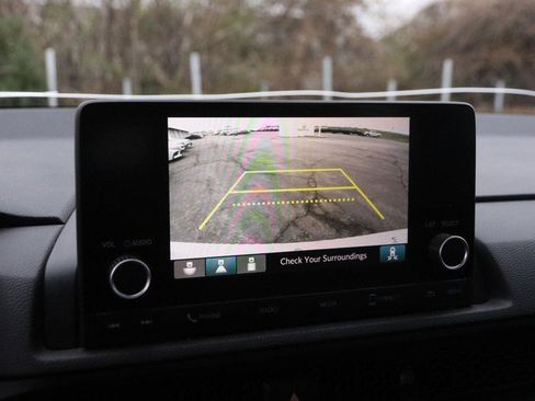 Used 2023 Honda CR-V EX image 17