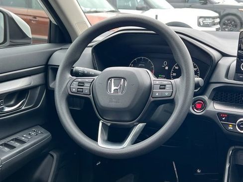 Used 2025 Honda CR-V EX image 11