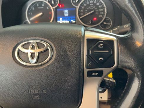 Used 2017 Toyota Tundra Platinum AWD/4WD image 14