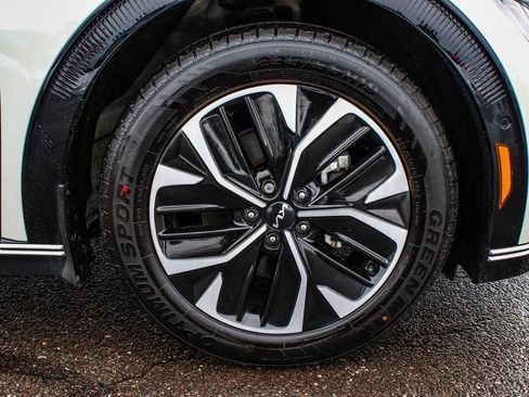 Used 2024 Kia EV6 Wind w/ Wind Technology Package AWD/4WD image 7