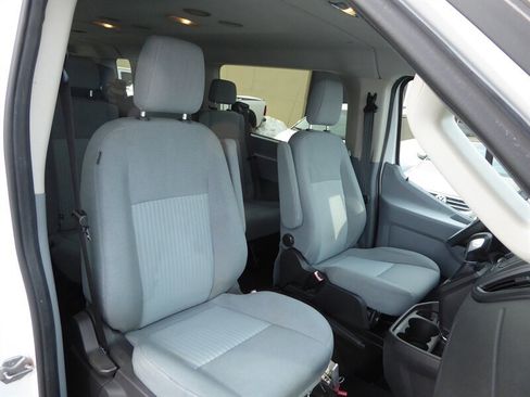 Used 2015 Ford Transit 350 XL image 19