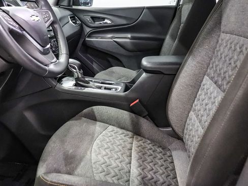Used 2023 Chevrolet Equinox LT FWD image 17