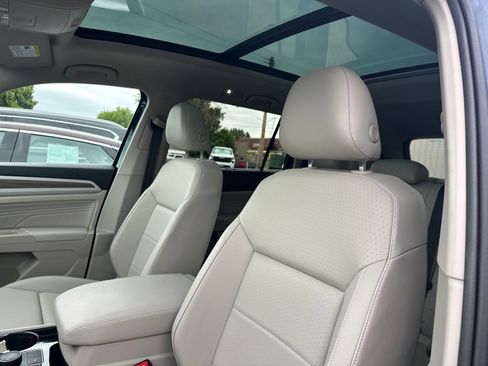 Certified 2021 Volkswagen Atlas SEL w/ MDO Package (Bench Seat) AWD/4WD image 11