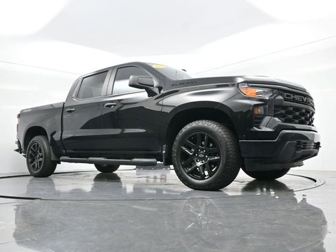 Used 2024 Chevrolet Silverado 1500 Custom w/ Turbomax Blackout Package image 42