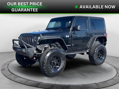 Used 2012 Jeep Wrangler Rubicon w/ Dual Top Group