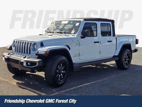 Used 2021 Jeep Gladiator Overland w/ Trailer Tow Package image 1