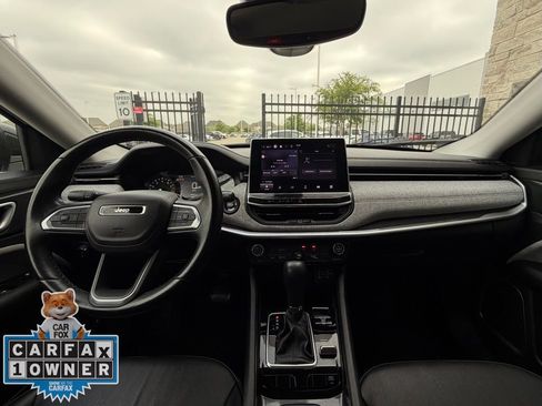 Used 2022 Jeep Compass Latitude image 25