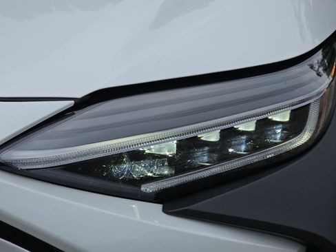 Certified 2023 Subaru Solterra AWD image 38