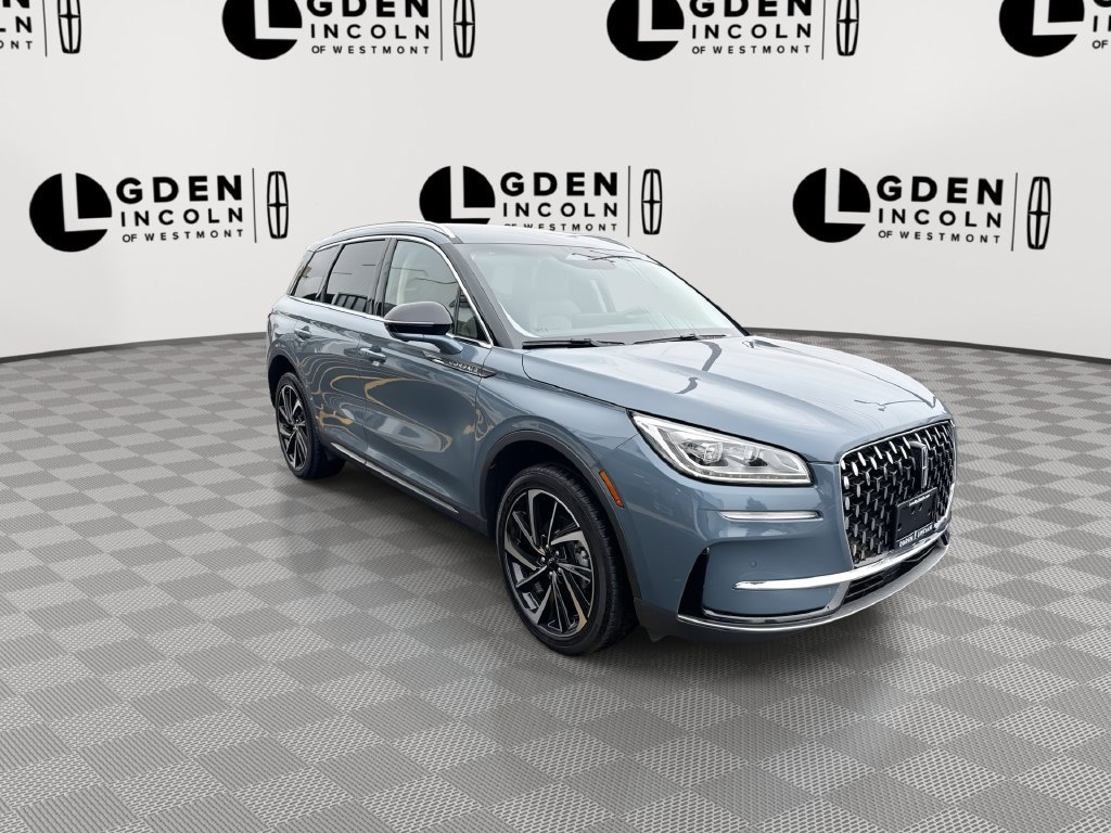 Certified 2023 Lincoln Corsair Reserve w/ Equipment Group 201A AWD/4WD image 2