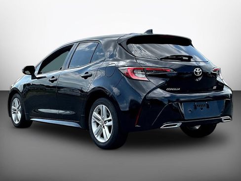 Used 2019 Toyota Corolla SE w/ SE Option Package FWD image 4