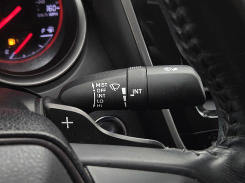 Used 2021 Toyota Camry XSE image 22